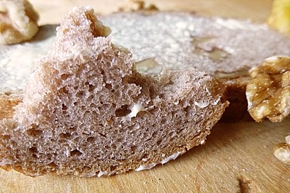 Burgis Walnussbrot mit Sauerteig 37