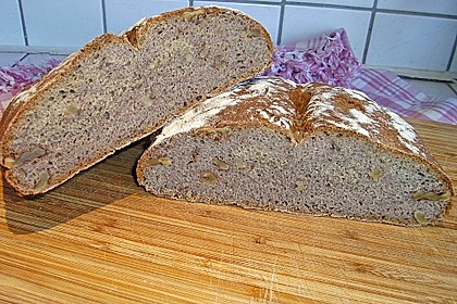 Burgis Walnussbrot mit Sauerteig 54