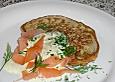Buchweizen - Blini mit Lachs und Senfcreme