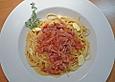Spaghetti mit roten Zwiebeln