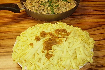 Pasta mit Pilzragout