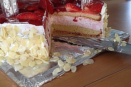 Erdbeertorte 69