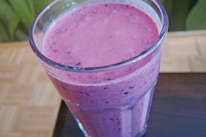 Roter Fr&uuml;chteshake 2