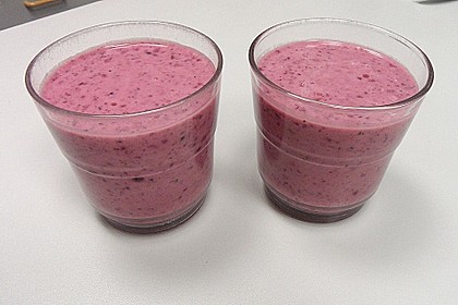 Roter Fr&uuml;chteshake 3