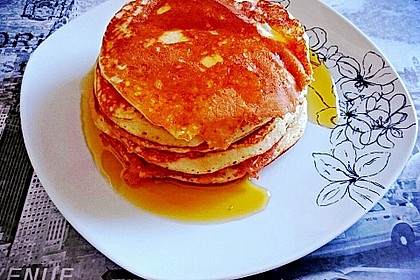 Amerikanische Pancakes 140