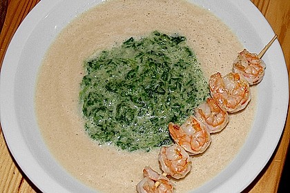 Schaums&uuml;ppchen von der Petersilienwurzel 13