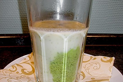 Schaums&uuml;ppchen von der Petersilienwurzel 14