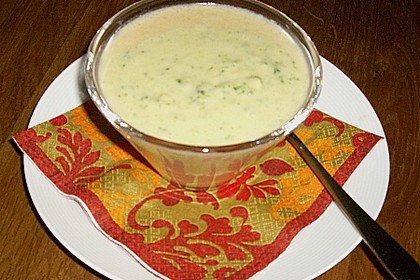 Schaums&uuml;ppchen von der Petersilienwurzel 15
