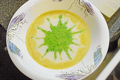 Schaums&uuml;ppchen von der Petersilienwurzel 18