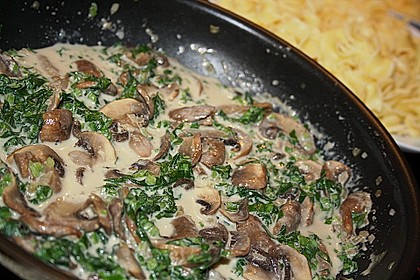 Champignon - Bärlauch - Pfanne mit Bandnudeln 2