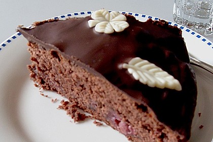 Kirsch - Schokoladen - Kuchen 4
