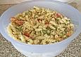 Nudelsalat mit Mayonnaise - Gurkenbr&uuml;he - Dressing