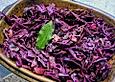 G&auml;nsekeulen auf Rotkohl im R&ouml;mertopf