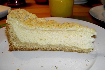Käsekuchen mit Pudding , Grieß und Streuseln 4