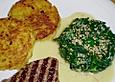 Spinat mit Roquefort und Sesam