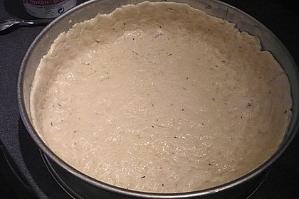 K&uuml;rbis - Zwiebel - Quiche 9