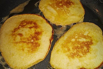 Pfannenkuchen / Pfannkuchen / Pfannekuchen / Eierkuchen 11