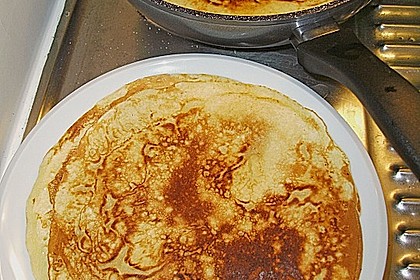 Pfannenkuchen / Pfannkuchen / Pfannekuchen / Eierkuchen 16