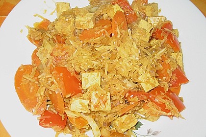 Illes schlankes Schichtkraut  mit  ger&auml;uchertem Tofu aus dem Wok 4