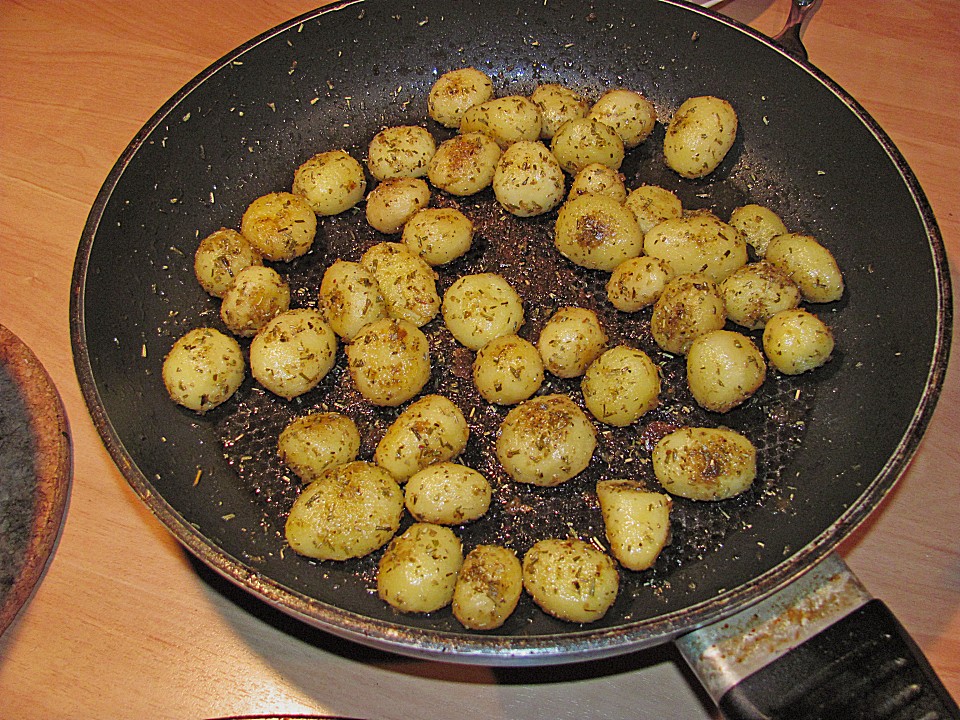 Rosmarinkartoffeln (Rezept mit Bild) von jolina1976 | Chefkoch.de