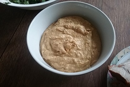 Hummus bi Tahina 44