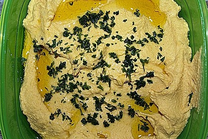 Hummus bi Tahina 26