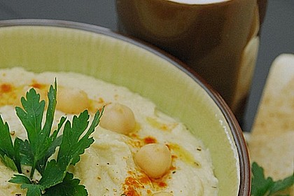 Hummus bi Tahina 6