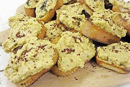 Hummus bi Tahina 17