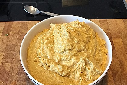 Hummus bi Tahina 62