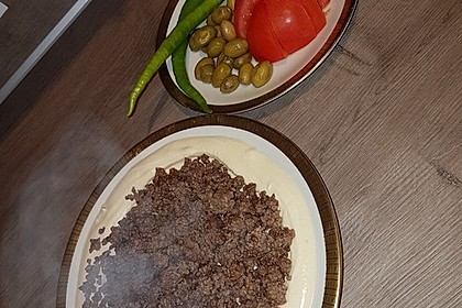 Hummus bi Tahina 38