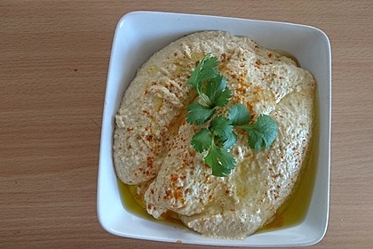 Hummus bi Tahina 20