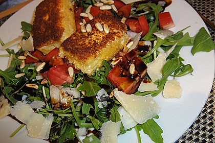 Panierter Feta auf Rucola 3