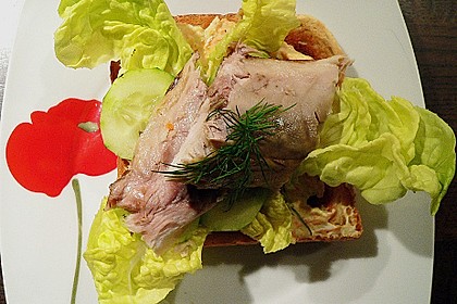 R&auml;uchermakrele auf Toast 1