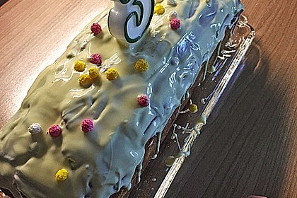 Rührkuchen mit Blaubeeren und weißer Schokolade 20