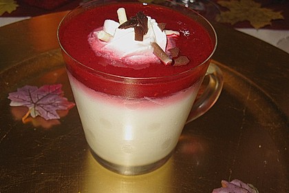 Kokos Panna Cotta mit Erdbeerp&uuml;ree 4