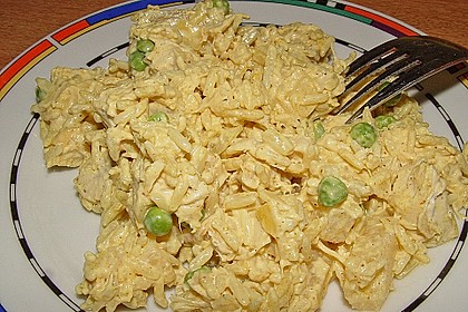 Curry - Reis - Salat mit H&auml;hnchen