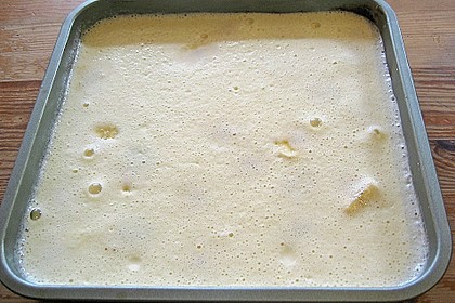 Exotischer Clafoutis mit Ananas, Banane und Muskatk&uuml;rbis 1