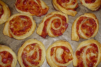 Blätterteig Pizza - Schnecken 6