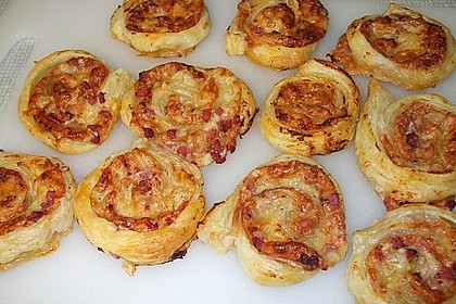 Blätterteig Pizza - Schnecken 5