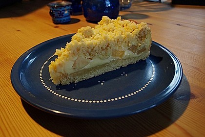 Apfelkuchen mit Puddingcreme und Streuseln 2