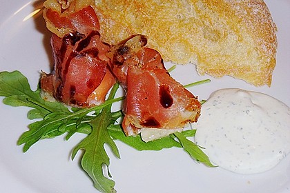 Schinkenr&ouml;llchen mit B&uuml;ffelmorzarella