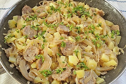 Bratwurst - Sauerkraut - Pfanne 2