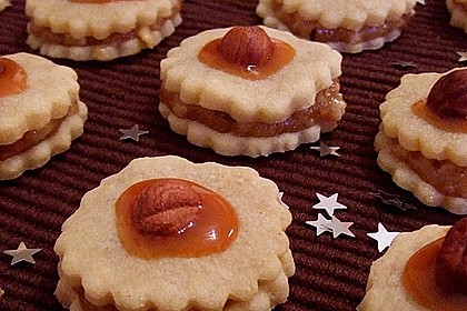Karamell - Nuss - Pl&auml;tzchen