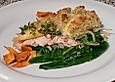 Goldbarschfilet mit Mango - Thymian - Kruste auf Rahm - Mangold