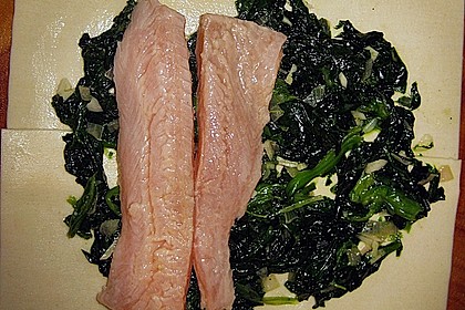 Nudelrollen mit Saibling - F&uuml;llung in Gem&uuml;sesauce
