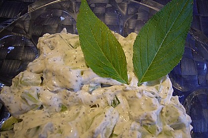 Gurkensalat mit Frischk&auml;se 2