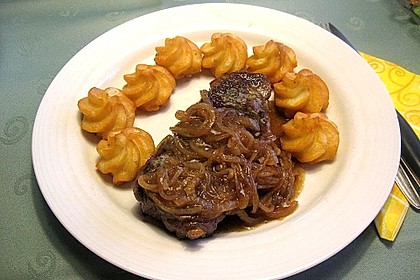 Steaks mit Zwiebeln 6