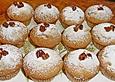 Stollenmuffins mit Datteln und Aprikosen