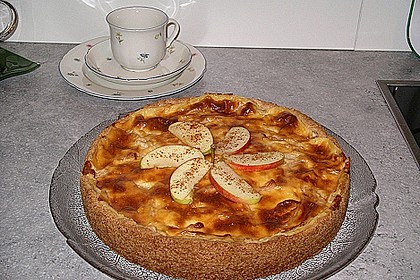 1 A Bratapfelkuchen mit Pudding 7