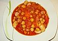 Kichererbsen - Bohnen - Pfanne mit Sucuk und W&uuml;rstchen